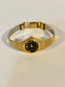 vintage caravelle gold tone ladies watch works great!!!