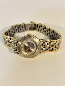 Vintage Gruen two tone working Watch 001-6L32