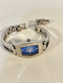 VTG Fossil Women's Watch Blue Dial ES-906 works great!!!