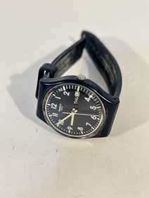 Vintage 80s SWATCH Watch Black works great!!!