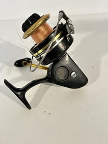 Penn Spinning Reel / Made In USA missing emblem