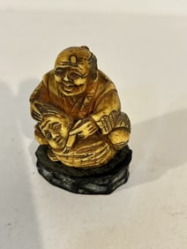 Antique Carved Bone Chinese/Japanese men 3"