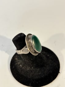 Vintage Sterling Silver Malachite Ring sz 5.5 nice!!!