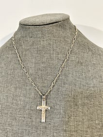 Vintage Sterling Silver Crucifix Cross Necklace size 18"