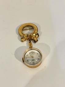 Vintage Medana gold plated working windup brooch watch