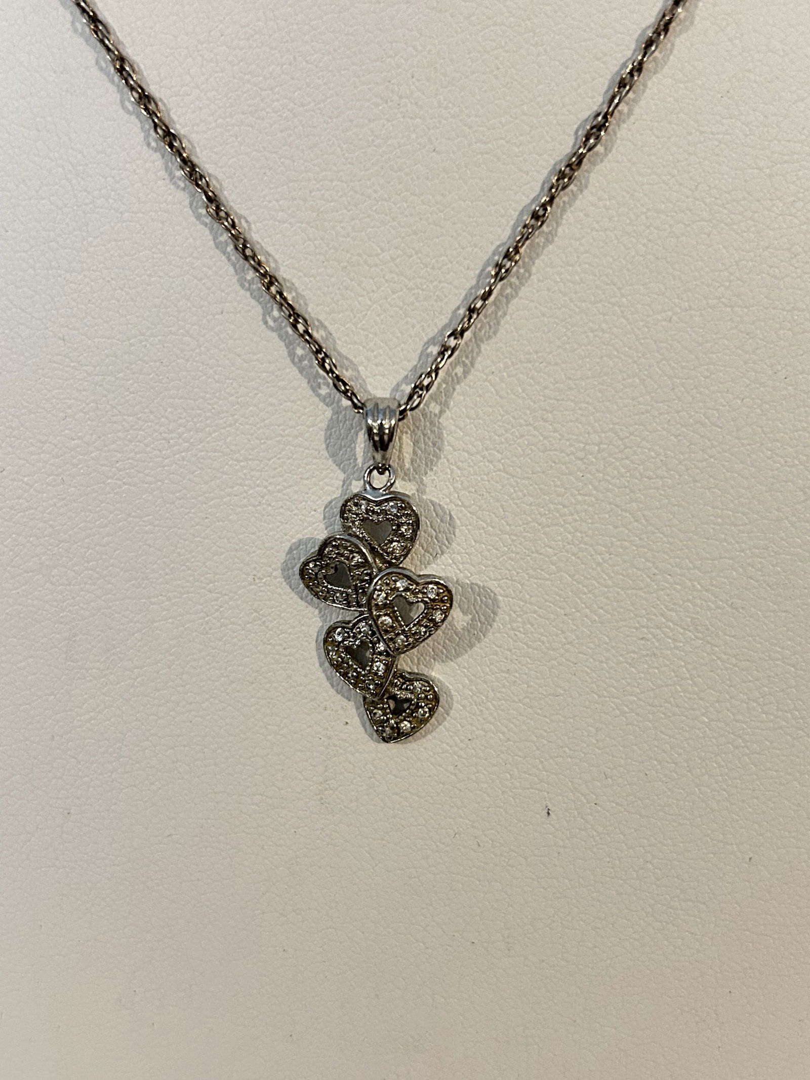 Vintage Sterling Silver multi heart pendant Necklace sz 17" (1 of 5)