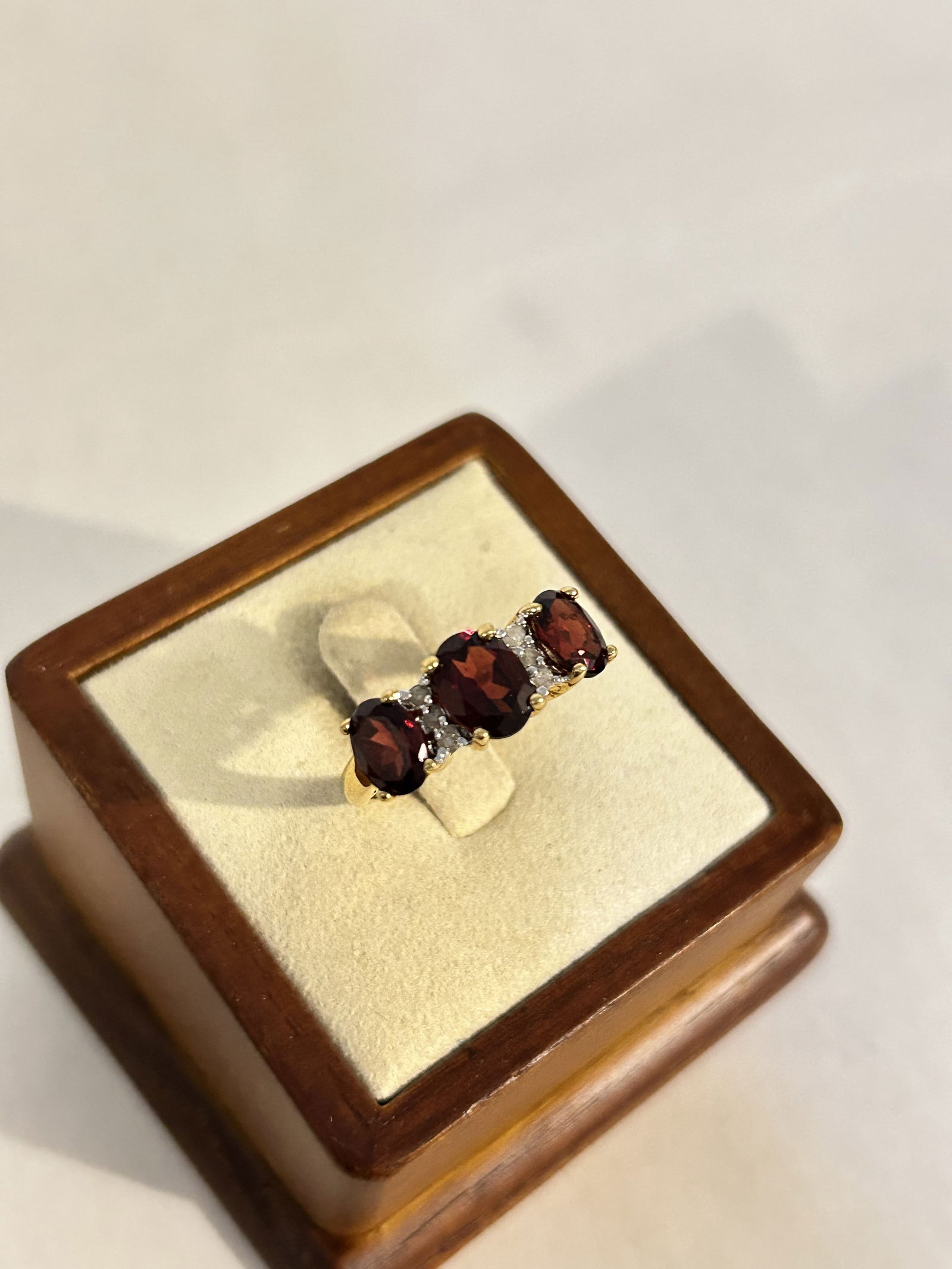 Vintage Sterling Silver Amethyst Ring sz 8 (1 of 5)