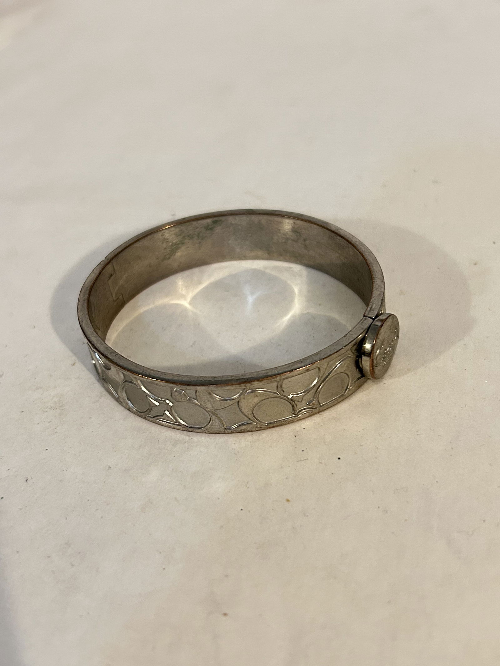 vintage Coach Silver Tone Black Enamel Hinged Bangle Bracelet 7" (1 of 3)