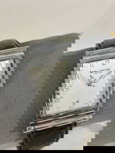 Vintage Kenneth Cole new york working Watch KC5119: Vintage Kenneth Cole new york working Watch KC5119 Please view all photos as they are part of the description and condition of this Item, Feel free to contact me with questions or picture requests! Us