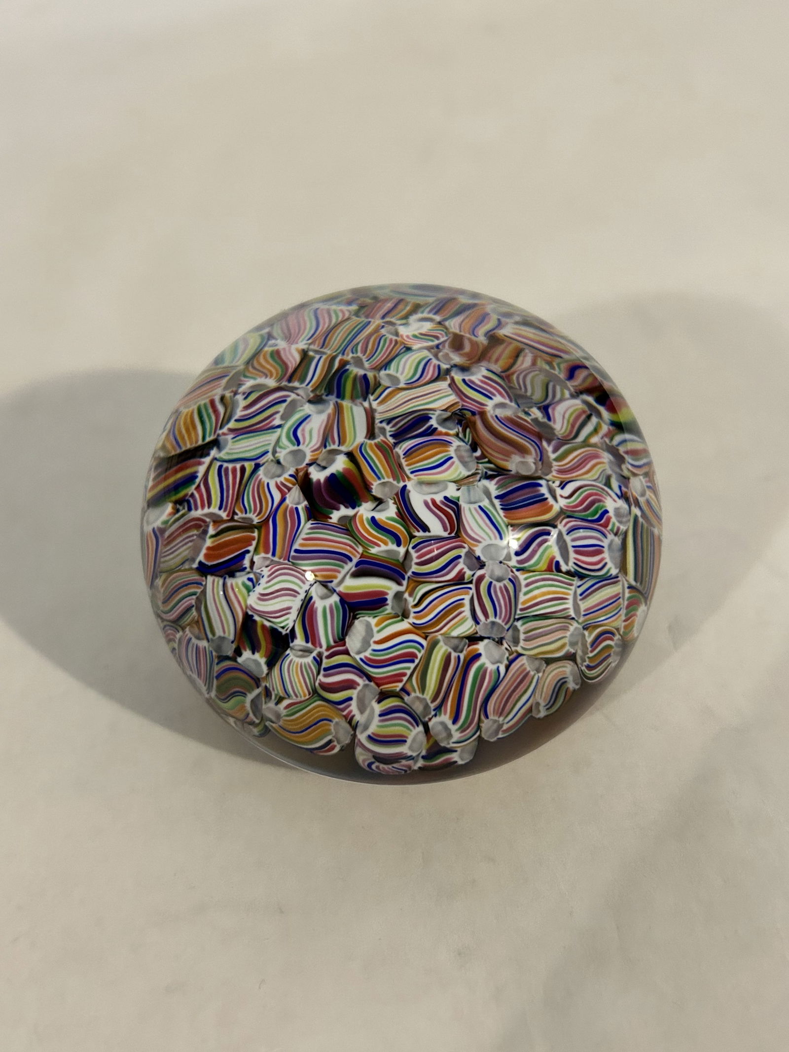 Vintage paper weight (1 of 4)