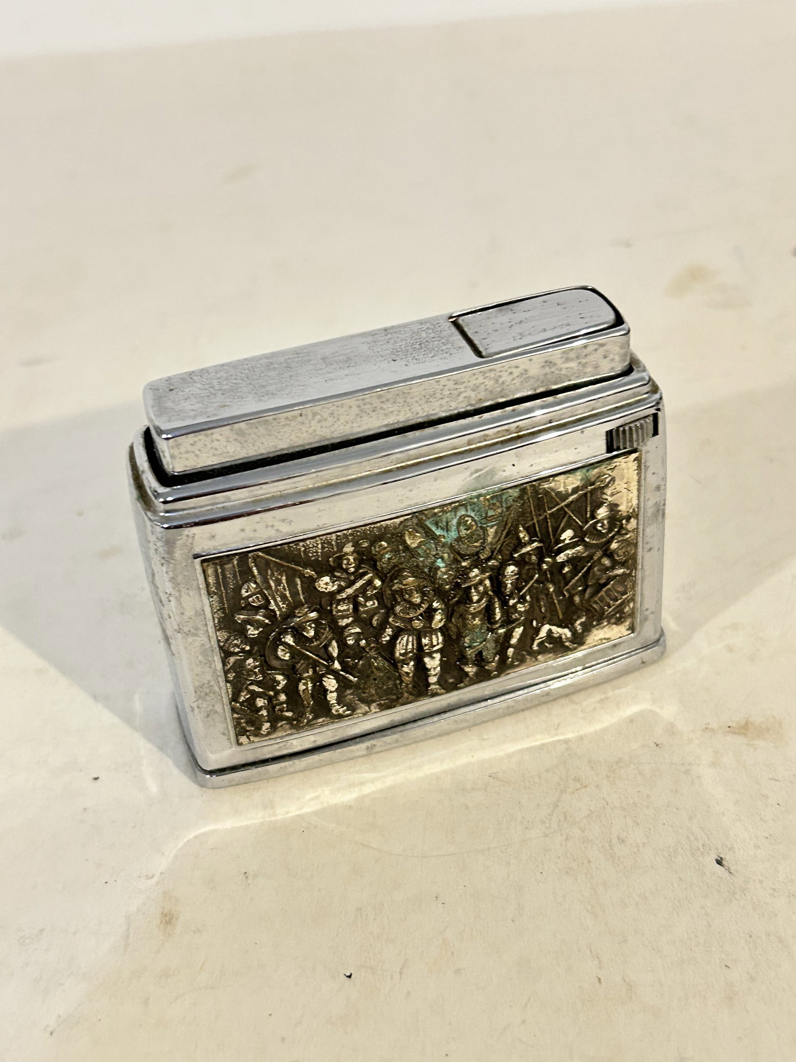 Vintage Fisher Butane Lighter: Vintage Fisher Butane Lighter Please view all photos as they are part of the description and condition of this Item, Feel free to contact me with questions or picture requests! Used Item AS IS