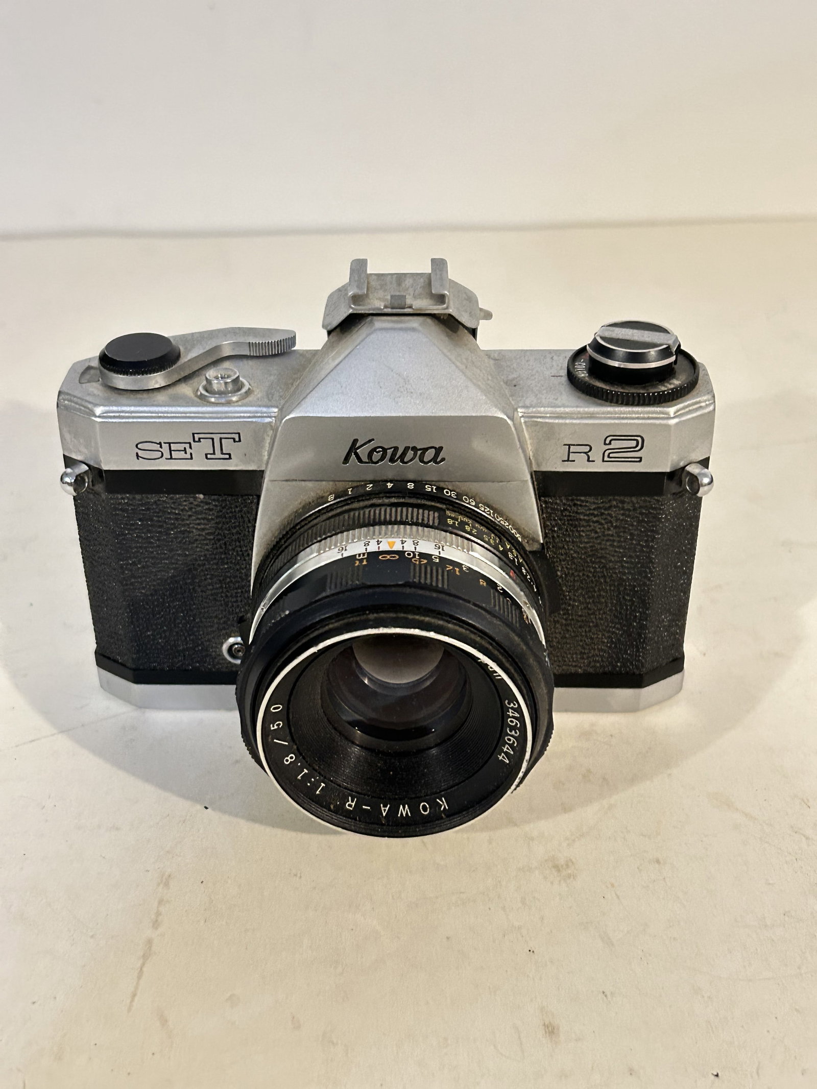Vintage Kowa SET 35mm SLR Film Camera-Kowa 50mm f/1.8 Lens: Vintage Kowa SET 35mm SLR Film Camera-Kowa 50mm f/1.8 Lens Please view all photos as they are part of the description and condition of this Item, Feel free to contact me with questions or picture requ