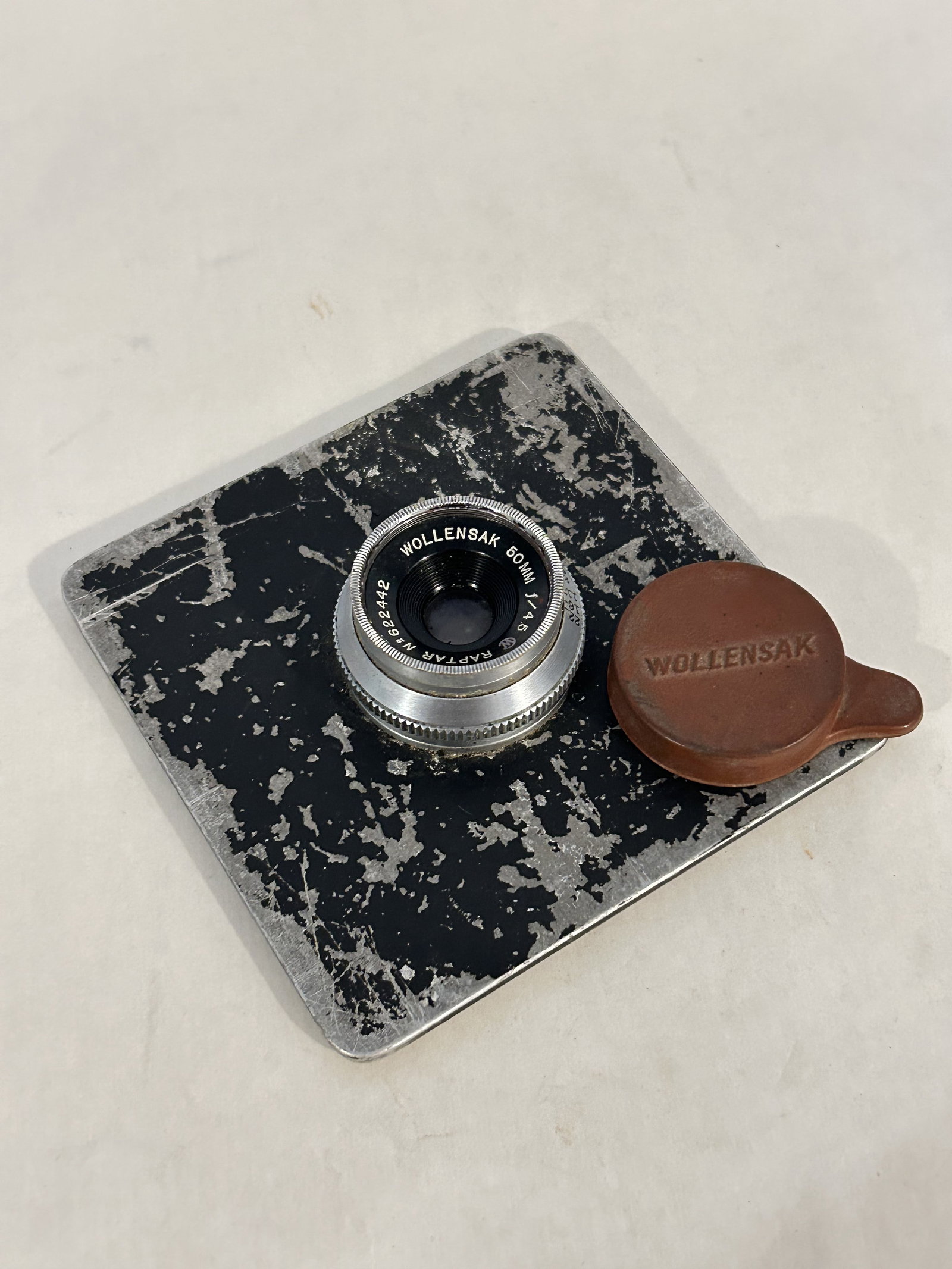 vintage Wollensak 50mm f/4.5 Enlarging Raptar Lens: vintage Wollensak 50mm f/4.5 Enlarging Raptar Lens Please view all photos as they are part of the description and condition of this Item, Feel free to contact me with questions or picture requests! Us