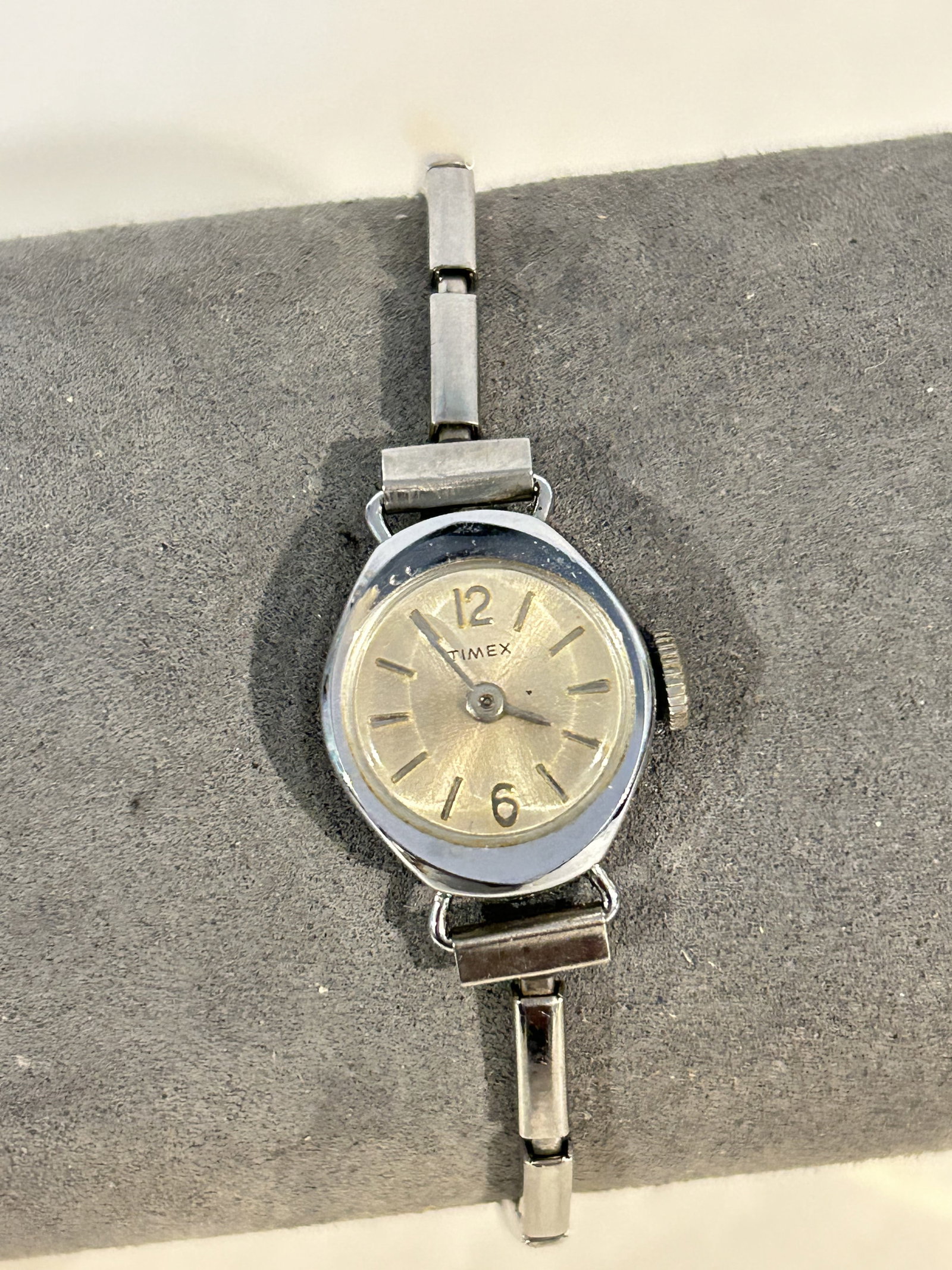 Vintage Timex mech working Watch (1 of 6)