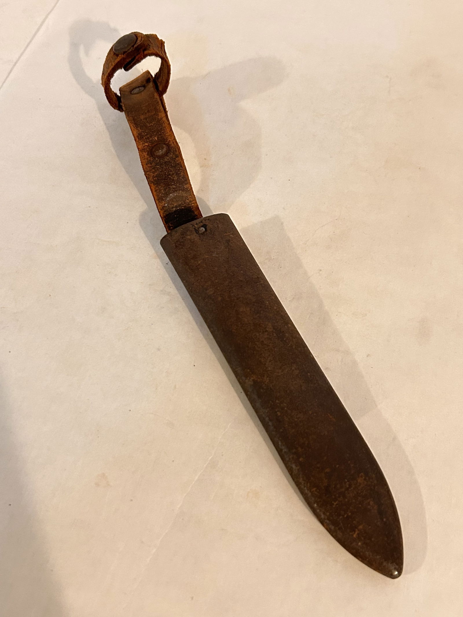 Vintage German Scabbard (1 of 4)