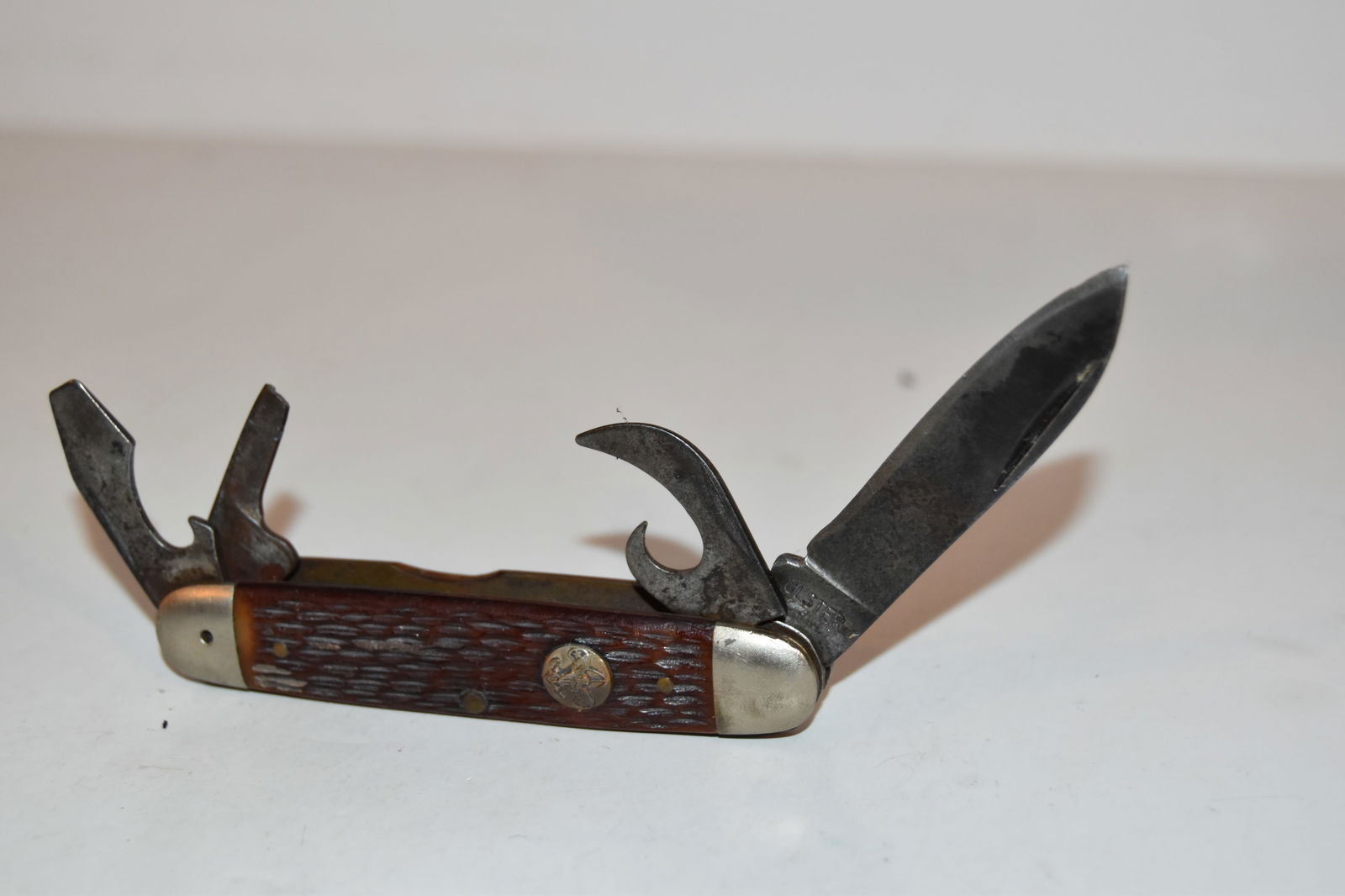 Vtg Ulster USA Official Boy Scout Folding Pocket Knife Embossed Nickel Shield small blade broken tip (1 of 4)
