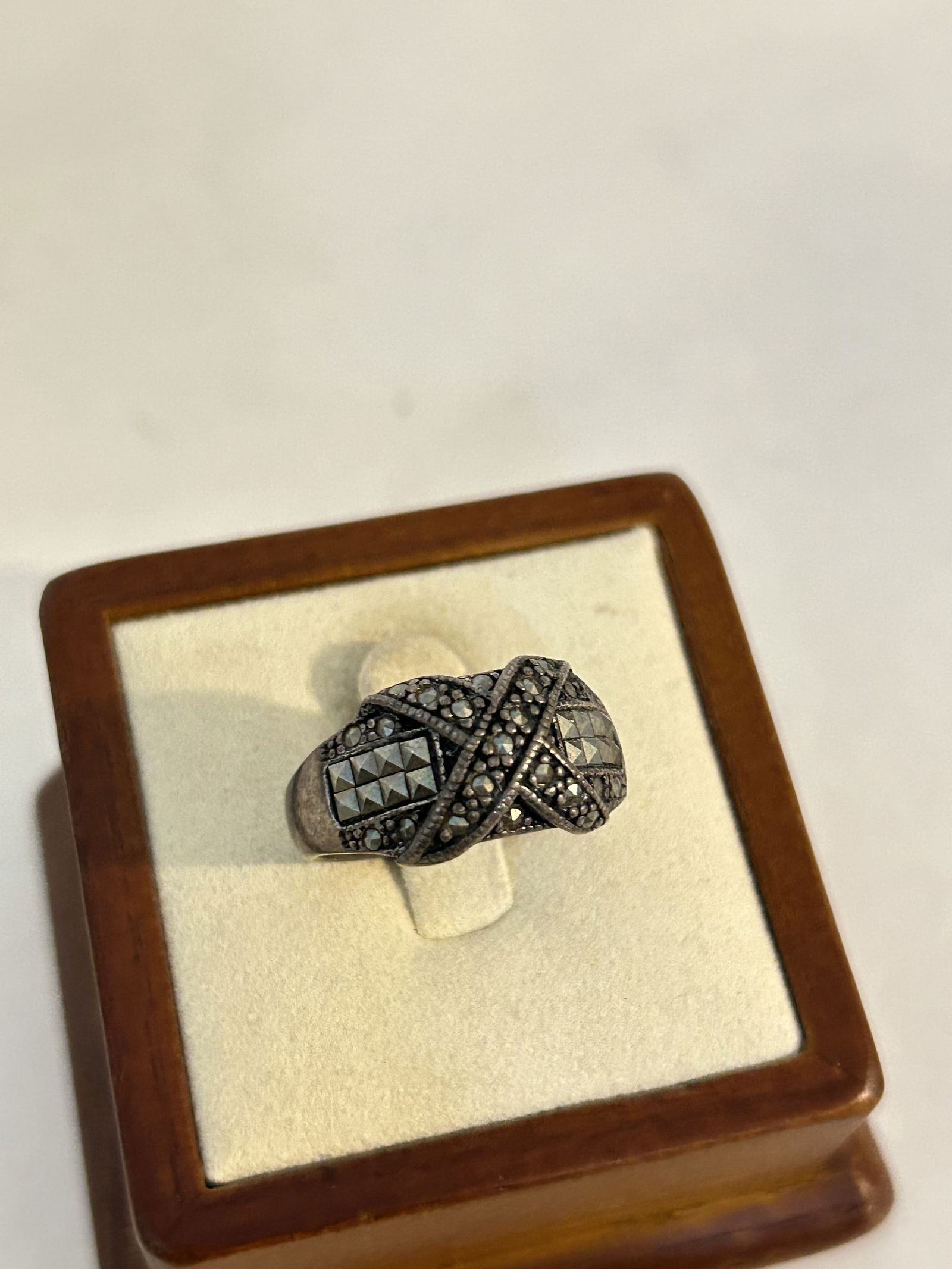 Vintage Sterling Silver marcasite Ring sz 9 (1 of 5)
