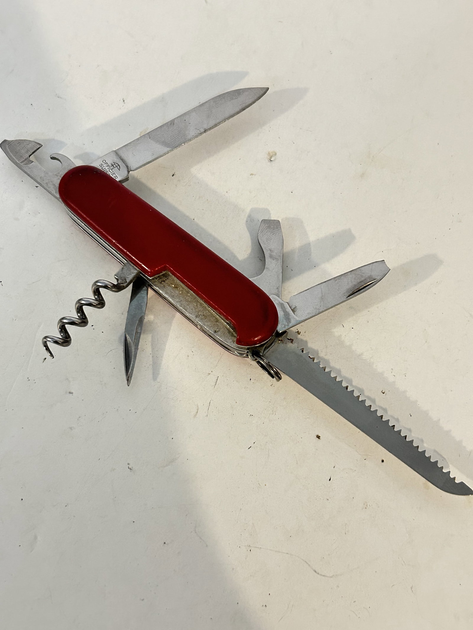 Victorinox Victoria Officier Circa 1973 Swiss Army Knife: Victorinox Victoria Officier Circa 1973 Swiss Army Knife Please view all photos as they are part of the description and condition of this Item, Feel free to contact me with questions or picture reques