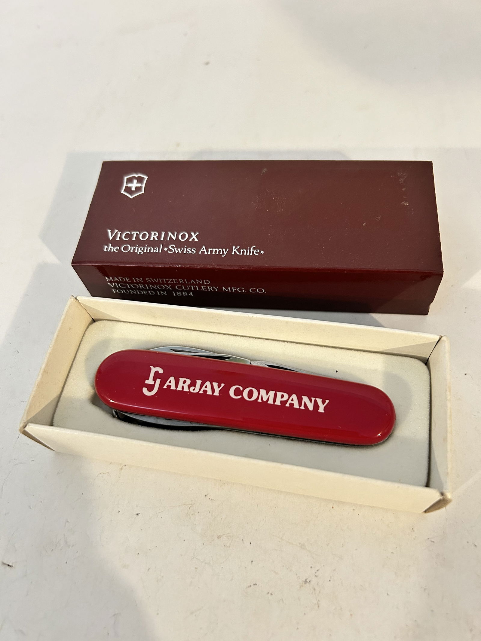 Vintage Victorinox The Original Swiss Army Pocket Knife W/Original Box advertising knife (1 of 5)