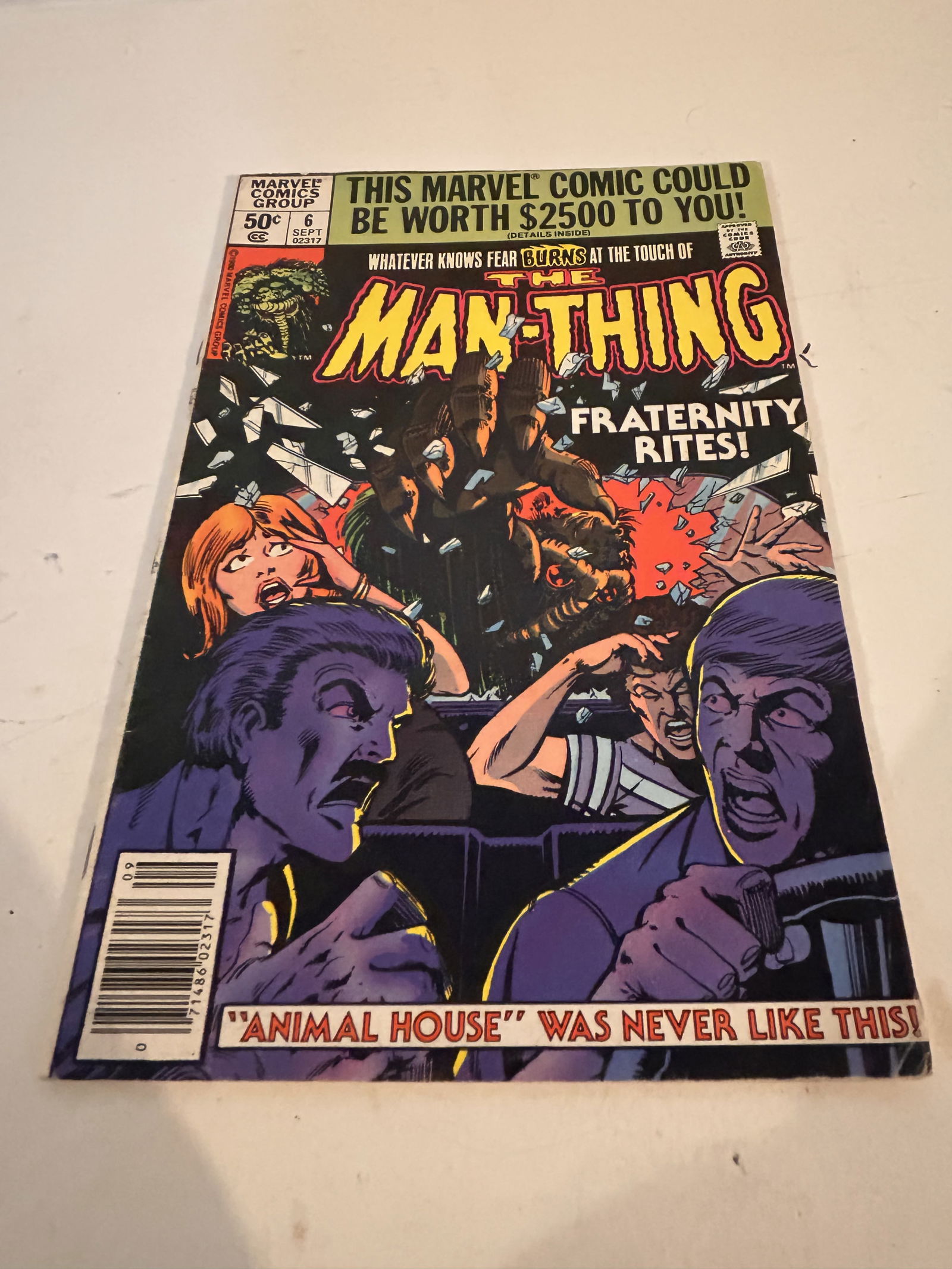 Man-Thing # 6 Marvel Comic Book Swamp Creature Horror (1 of 2)
