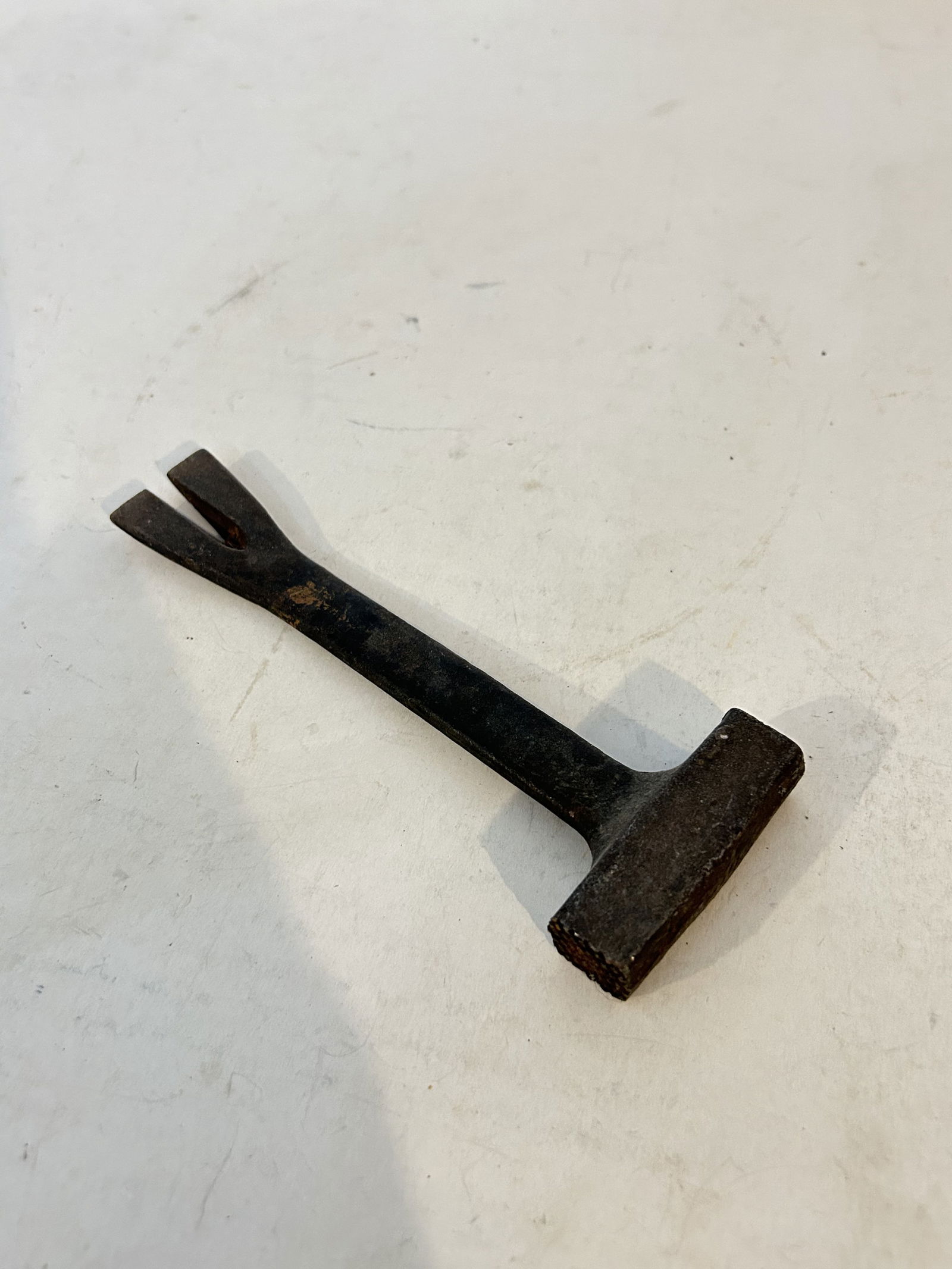 Vintage Baby Terrier Pry Bar Crate Hammer by Bridgeport Howe Mfg Corp (1 of 5)