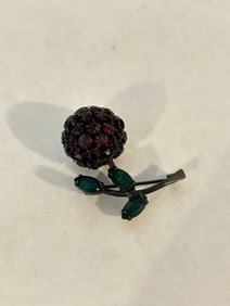 Vintage warner flower floral brooch