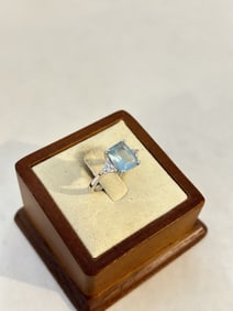 Vintage sterling silver gem stone Ring sz 7