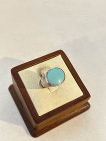 Vintage sterling silver Turquoise Ring sz 8