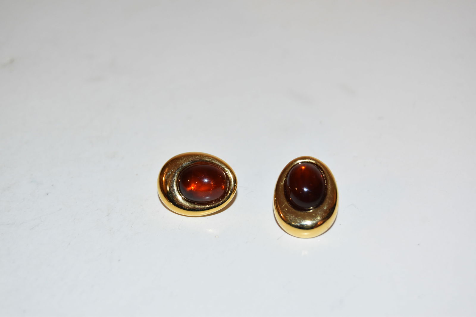 Vintage Napier gold tone post Earrings (1 of 3)