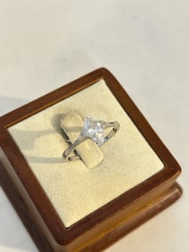 Vintage sterling silver Ring sz 7