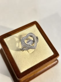 Vintage Sterling Silver heart rhinestone Ring sz 6