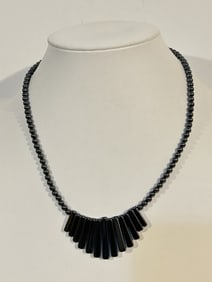 Vintage Hematite/black beaded Necklace 16"