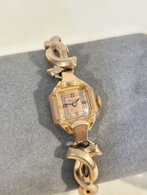 Bulova 14kt Gold Filled Ladies Watch 1940s mech works great!!!