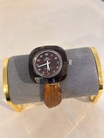 Vintage jowissa diamond line mech watch acrylic works great!!!