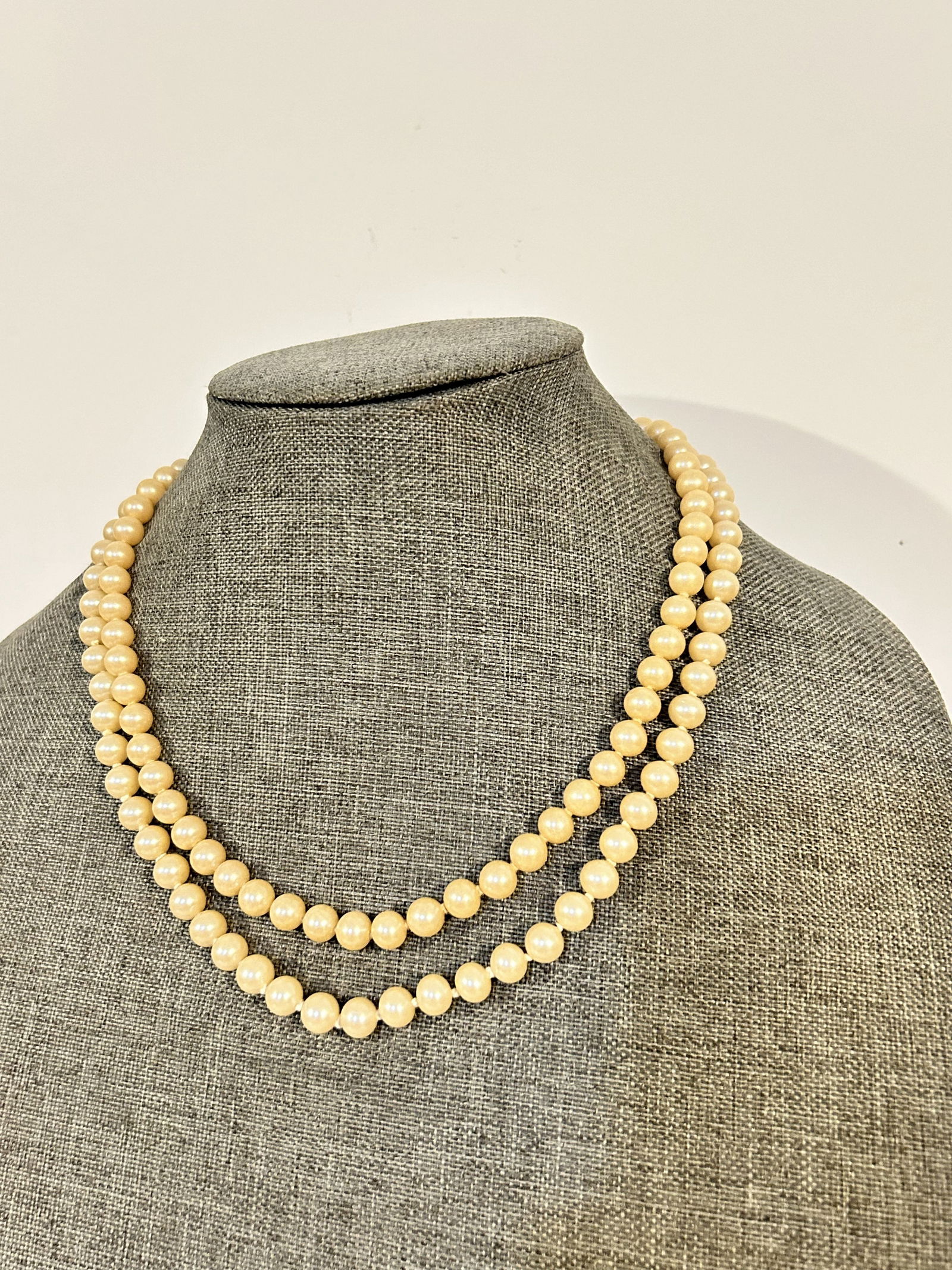 Vintage Old pearl double strand Beaded Necklace 18" (1 of 4)