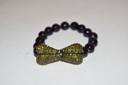 Vintage Amethyst beaded green Bracelet 7"