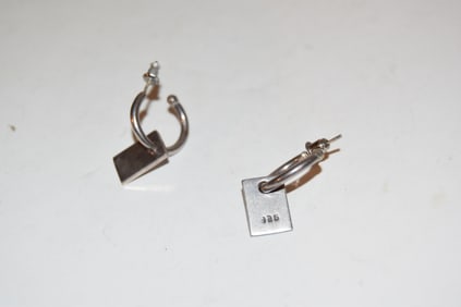 Vintage Sterling Silver modernist post Earrings