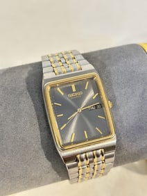 Vintage Seiko Quartz Watch 7N33-5A09 Men Gold Tone Rectangle Analog New Battery works great!!!