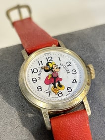 Vtg Disney Bradley Minnie Mouse Watch Women 25mm Swiss Made Manual Wind works great!!!