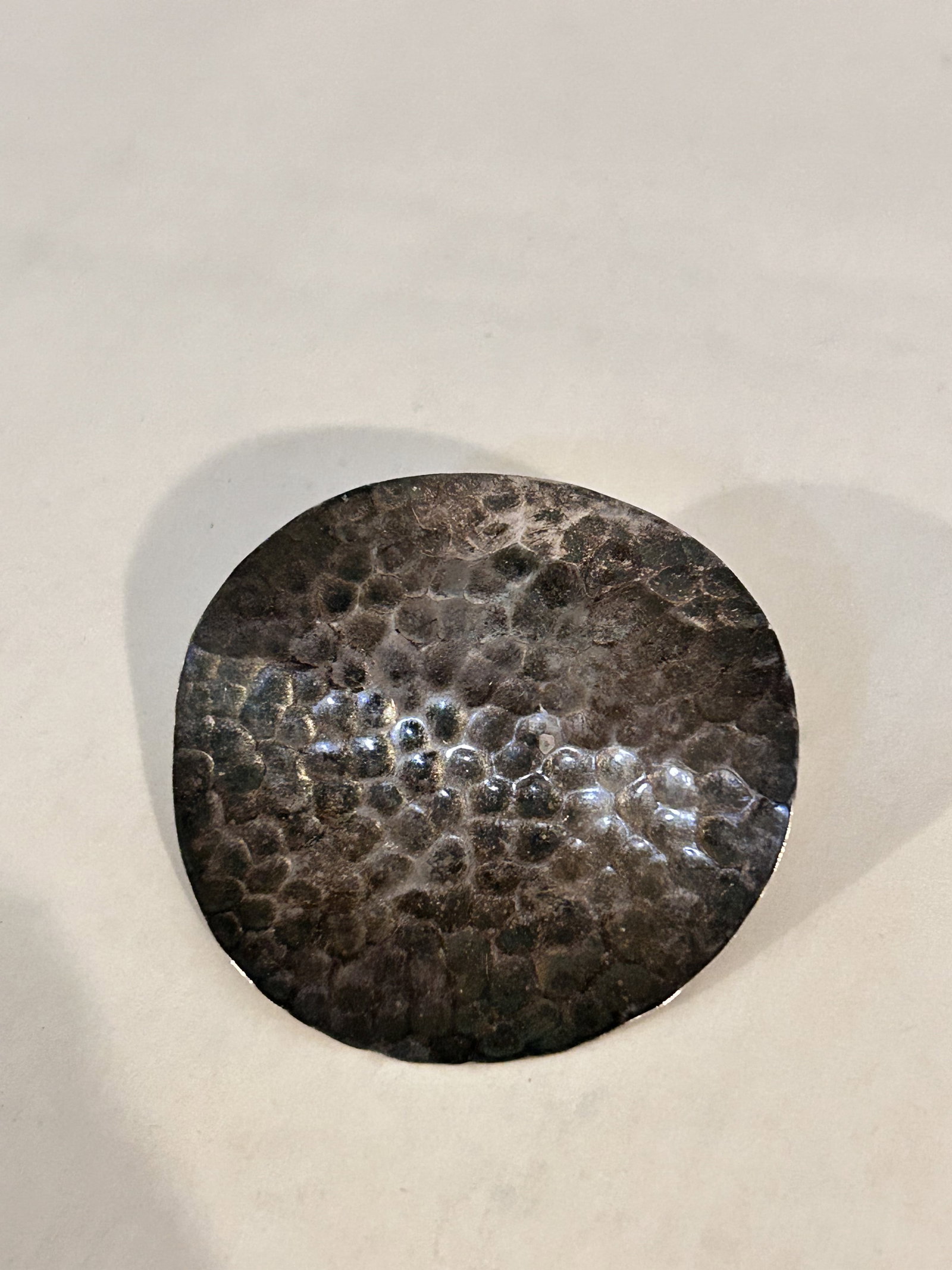 Vintage Sterling Silver hammered Pendant: Vintage Sterling Silver hammered Pendant Please view all photos as they are part of the description and condition of this Item, Feel free to contact me with questions or picture requests! Used Item AS
