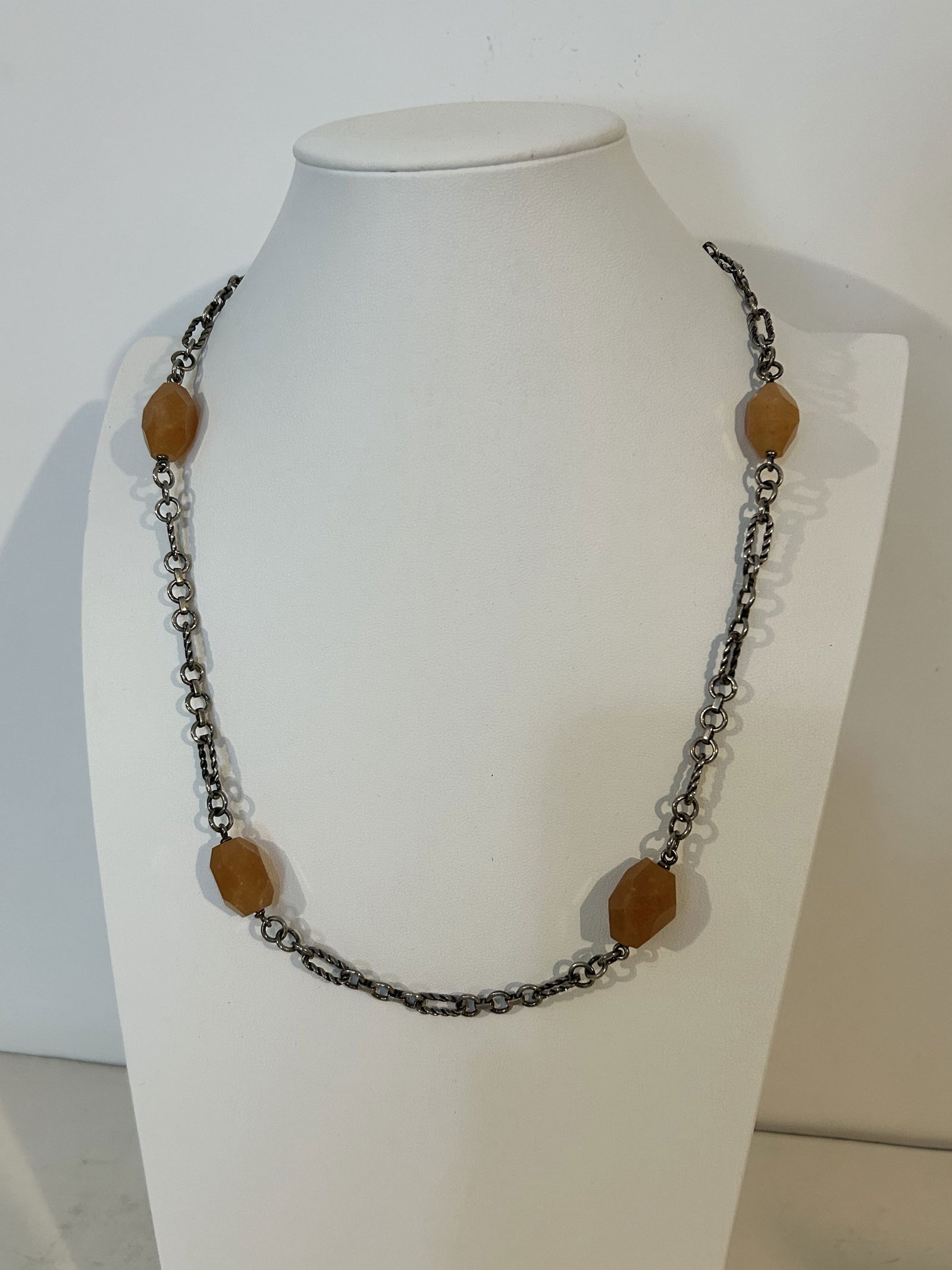 Vintage Sterling Silver Spinel Necklace 24": Vintage Sterling Silver Spinel Necklace 24" Please view all photos as they are part of the description and condition of this Item, Feel free to contact me with questions or picture requests! Used Item