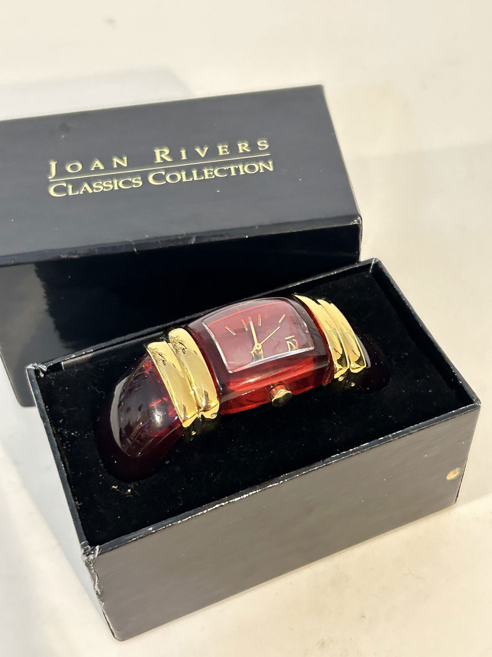 JOAN RIVERS Vintage Watch Classic Collection NEW (1 of 7)