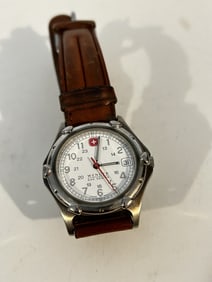 Wenger S.A.K. Design Swiss Army Watch Great Condition. Works great!!!
