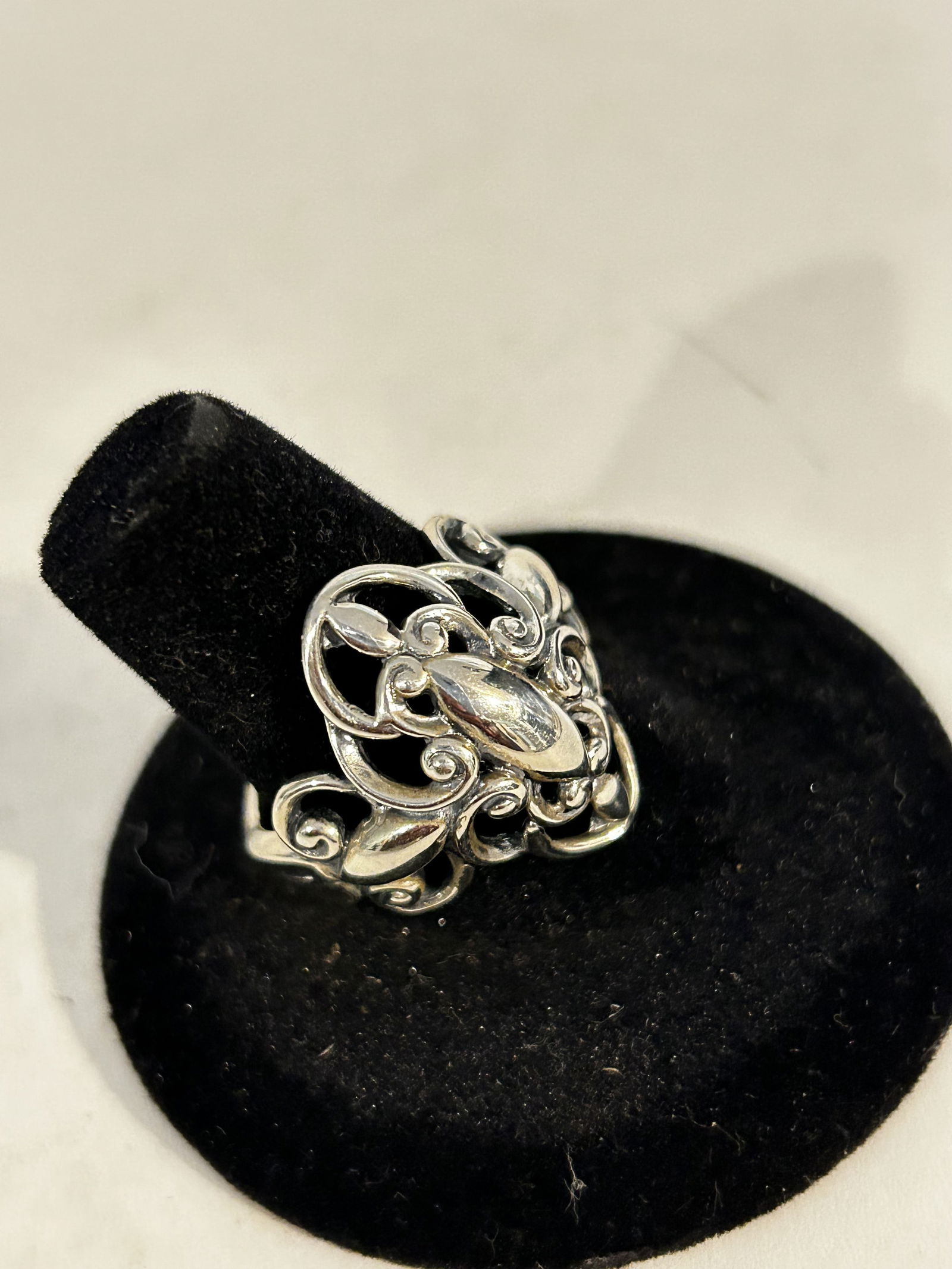 Carolyn Pollack Sterling Silver Floral Ring sz 8 (1 of 5)