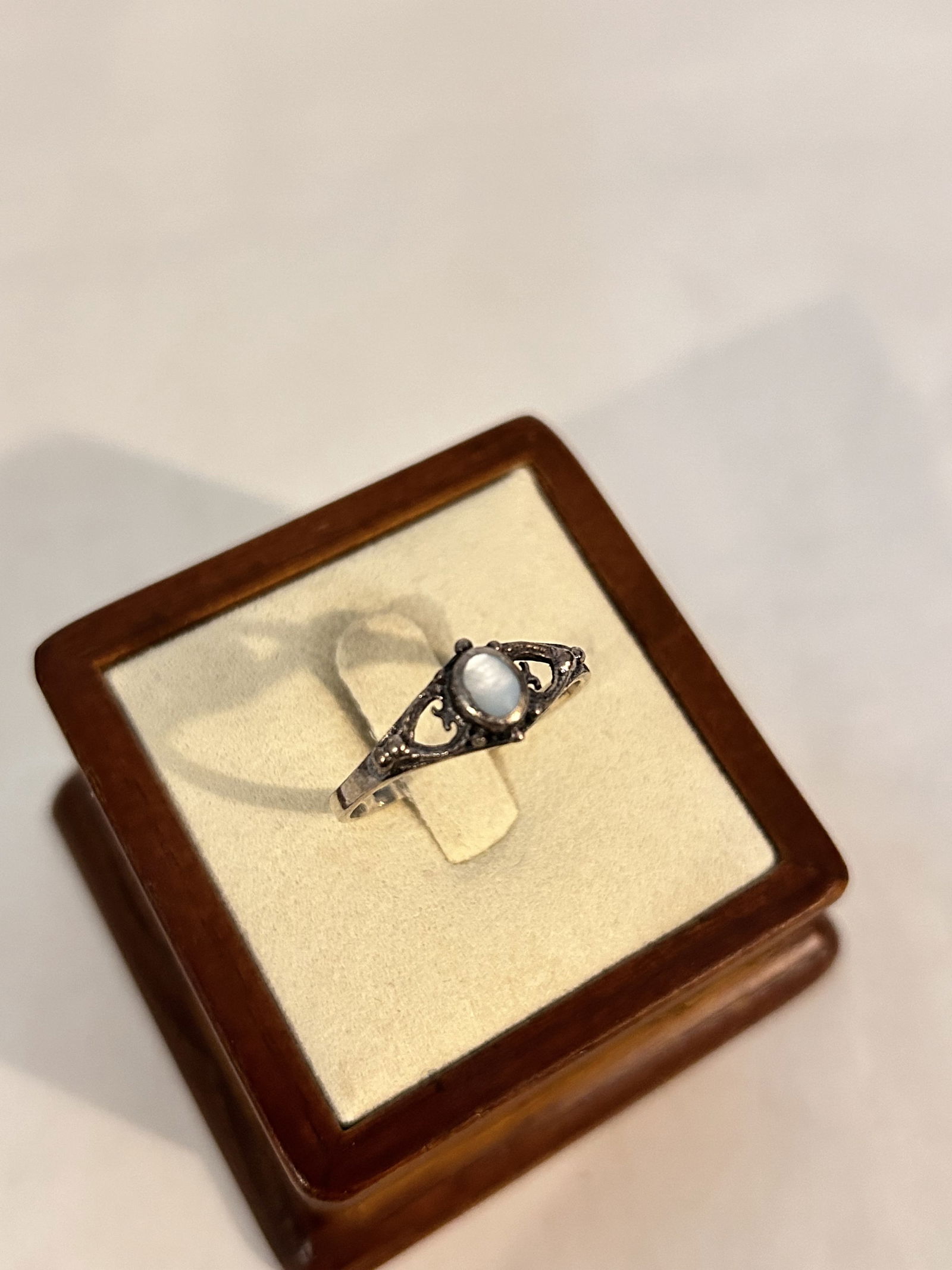 Vintage Sterling Silver mother of pearl Ring sz 10 (1 of 5)