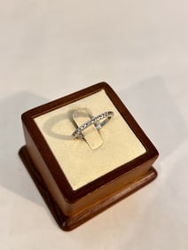 Vintage Sterling Silver CZ Ring sz 8