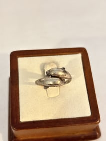 Vintage Sterling Silver dolphin Ring sz 9