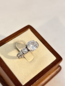 Vintage Sterling Silver CZ Ring sz 7