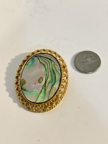 Vintage goldtone pearl Brooch pendant