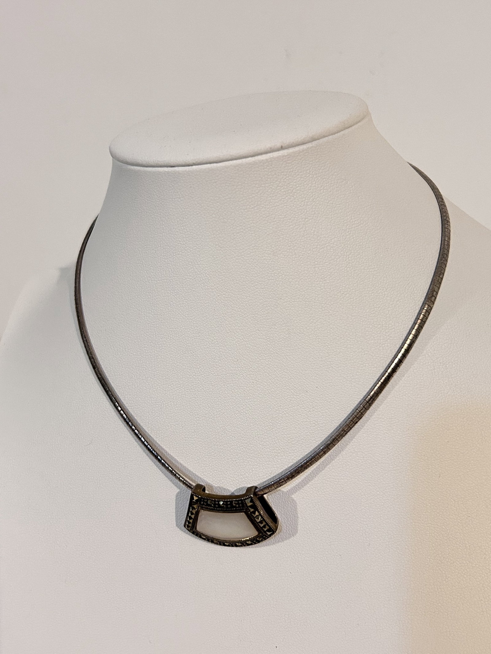 Vintage Sterling Silver mother of pearl pendant marcasite Necklace 14": Vintage Sterling Silver mother of pearl pendant marcasite Necklace 14" Please view all photos as they are part of the description and condition of this Item, Feel free to contact me with questions or 